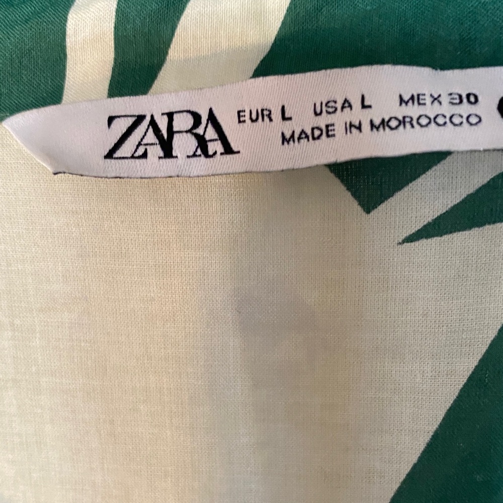 Zara Green and Cream Geometric Maxi Shirt Dress - Picture 2 of 3